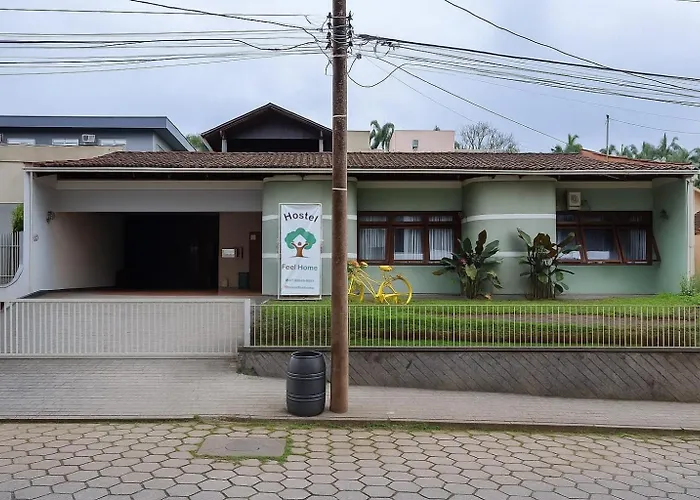 Hostel Feel Home Blumenau
